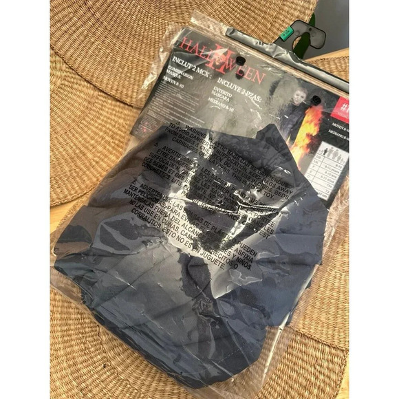 Halloween youth size medium 8-10 Jumpsuit costume - Picture 4 of 6